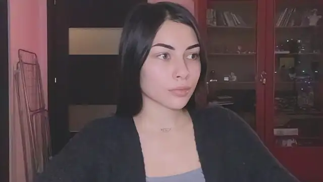 Snapshot of valorant_girl chatting on 02-25-25, 05:36 valorant girl online show from 02-25-25, 05:36