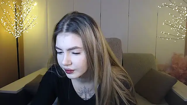 Snapshot of Ritaneer chatting on 01-21-25, 09:03 Ritaneer online show from 01-21-25, 09:03