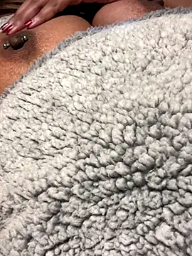 TEMPTING-TAMMY online show from 12-18-25, 06:30