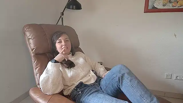 Snapshot of stunning_Rosi chatting on 01-24-25, 11:26 stunning Rosi online show from 01-24-25, 11:26