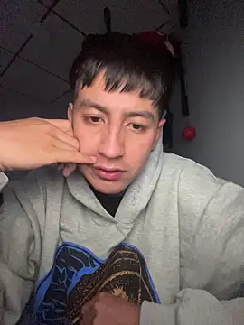 Snapshot of Stiven_017 chatting on 01-15-26, 01:32 Stiven 017 online show from 01-15-26, 01:32