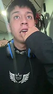 Snapshot of Stiven_017 chatting on 02-03-26, 01:37 Stiven 017 online show from 02-03-26, 01:37