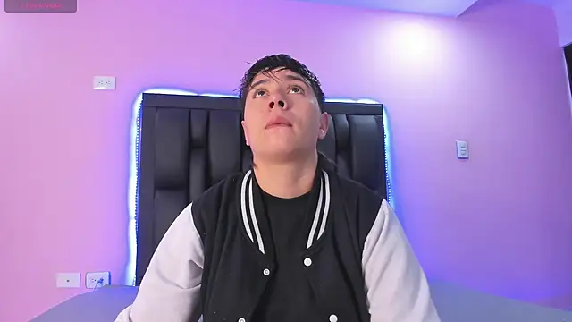 AbbySmiitth  online show from 02-22-25, 03:25