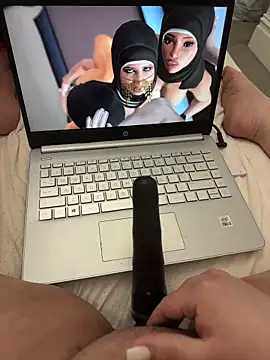 Snapshot of yourcutesarah chatting on 02-07-26, 04:22 yourcutesarah online show from 02-07-26, 04:22