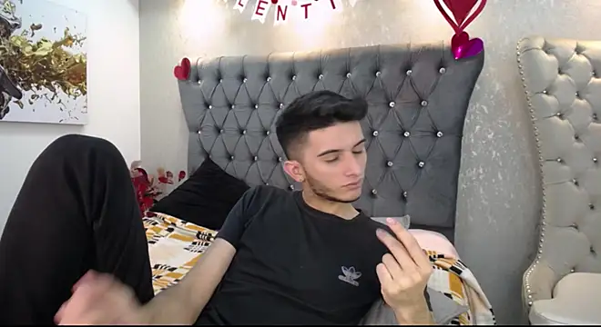 Snapshot of MrWilliseo chatting on 02-13-25, 11:15 MrWilliseo online show from 02-13-25, 11:15