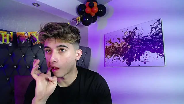 Snapshot of MrWilliseo chatting on 10-16-25, 01:34 MrWilliseo online show from 10-16-25, 01:34