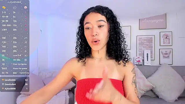 Crystal Dluna online show from 01-31-25, 12:29