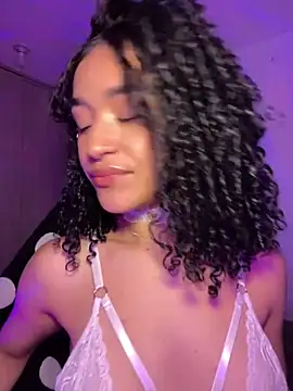 Crystal Dluna online show from 09-19-25, 04:40