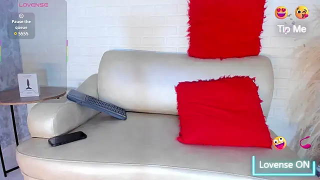 KENDER21  online show from 02-25-25, 03:49