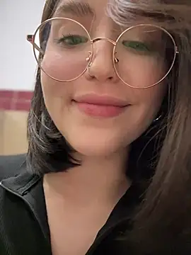 meow girl online show from 03-19-25, 10:11