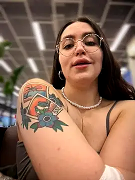 meow girl online show from 12-03-25, 07:27