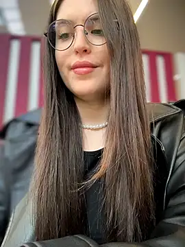 meow girl online show from 03-18-26, 02:53