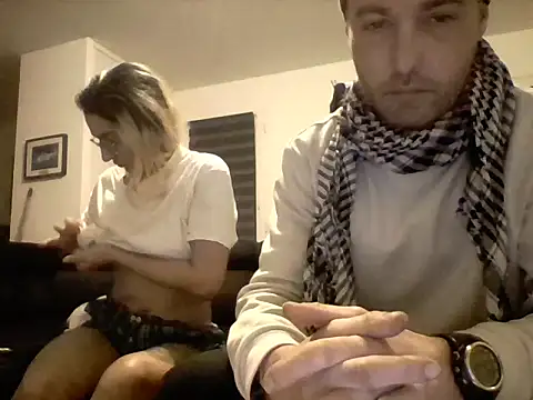 Snapshot of zil56 chatting on 02-11-26, 07:41 zil56 online show from 02-11-26, 07:41