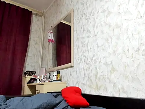 Snapshot of ElektraShine29 chatting on 09-10-25, 07:47 ElektraShine29 online show from 09-10-25, 07:47