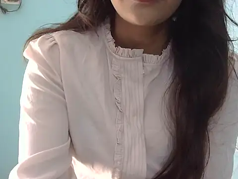 Nehasingh2024 online show from 03-24-26, 08:52