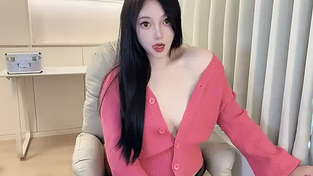 Snapshot of Kulomiyee_koi chatting on 01-14-25, 10:59 Kulomiyee koi online show from 01-14-25, 10:59