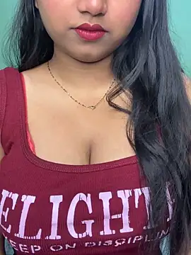 Snapshot of Ishaani_0 chatting on 06-21-26, 05:48 Ishaani 0 online show from 06-21-26, 05:48