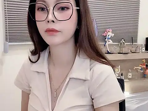 Zozo qq online show from 11-01-25, 01:46