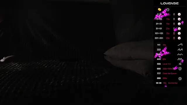Snapshot of _Sexy-Mia_ chatting on 02-20-25, 03:52 Sexy-Mia online show from 02-20-25, 03:52