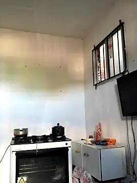 Snapshot of atruxbhb chatting on 12-03-25, 05:00 atruxbhb online show from 12-03-25, 05:00