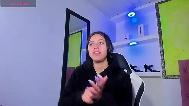 zoe connor19 online show from 11-08-25, 07:12