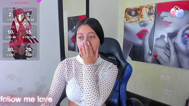 zoe connor19 online show from 11-17-25, 08:03