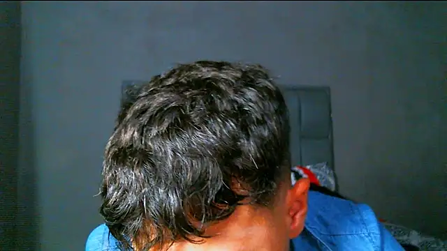 Snapshot of beautiful_james chatting on 01-24-25, 03:43 beautiful james online show from 01-24-25, 03:43