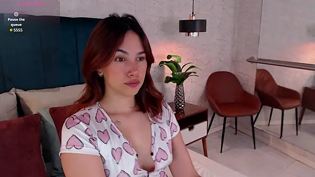 AdeleAndersonn online show from 10-26-25, 12:55