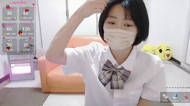 minamina1221 online show from 11-22-25, 10:31