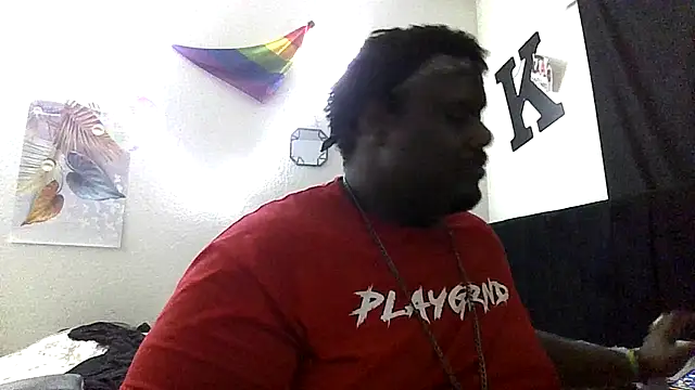 Snapshot of BigBossaNova69 chatting on 01-12-26, 02:39 BigBossaNova69 online show from 01-12-26, 02:39