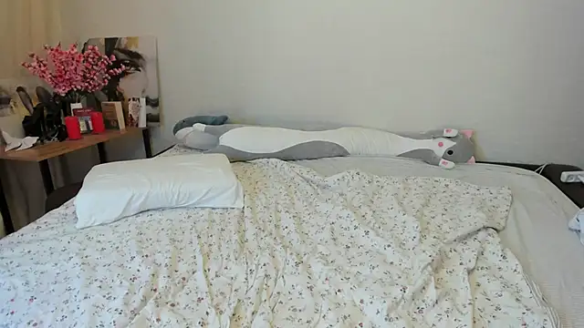 Shadow Dance online show from 01-22-25, 08:38