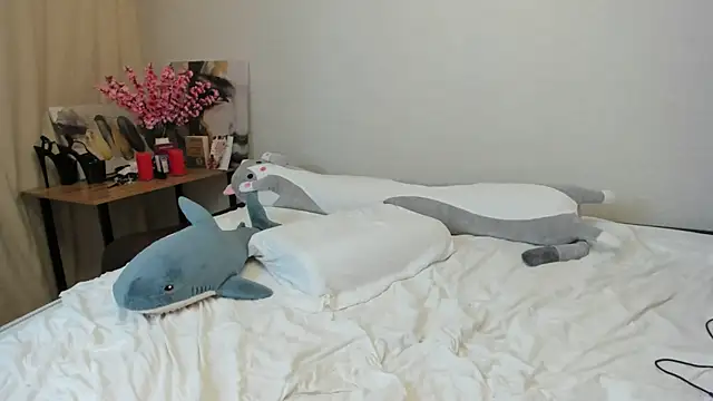 Shadow Dance online show from 02-05-25, 05:42