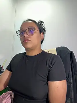 angela angels  online show from 10-31-25, 03:29