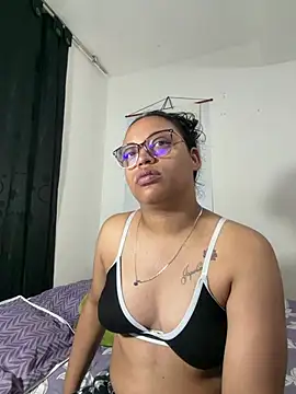 angela angels  online show from 04-10-26, 10:53