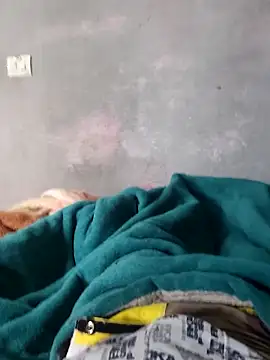 Snapshot of Juliano69xv chatting on 02-23-26, 11:29 Juliano69xv online show from 02-23-26, 11:29