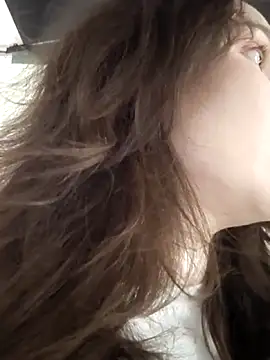 Snapshot of IreneRaye chatting on 02-27-26, 09:04 IreneRaye online show from 02-27-26, 09:04