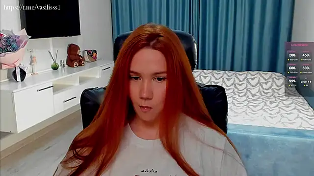 Snapshot of VasilisaHaas chatting on 11-18-25, 08:02 VasilisaHaas online show from 11-18-25, 08:02
