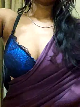 Tanisha789 online show from 04-11-26, 08:24