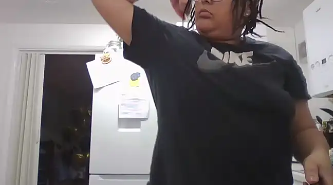 vanilla chocolate23 online show from 02-13-25, 01:48