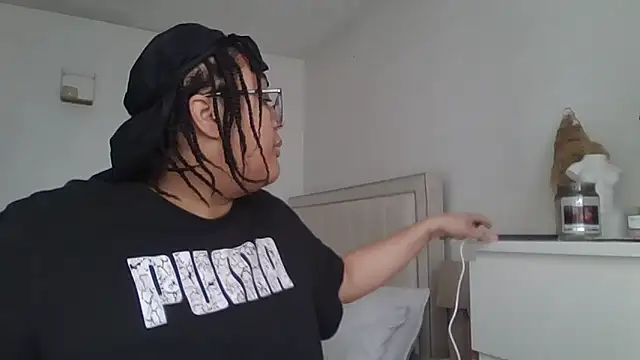 vanilla chocolate23 online show from 02-19-25, 11:17