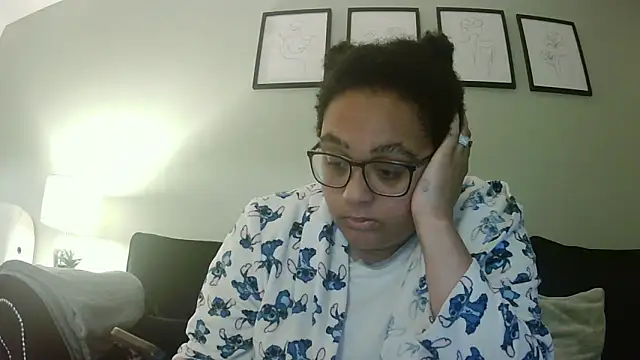 vanilla chocolate23 online show from 10-20-25, 06:58