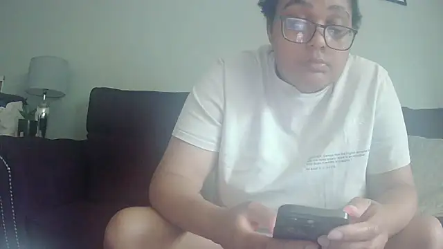 Snapshot of vanilla_chocolate23 chatting on 05-30-26, 08:22 vanilla chocolate23 online show from 05-30-26, 08:22