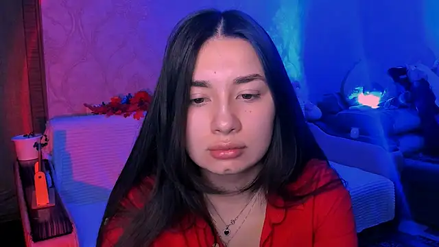 Snapshot of Swee_Alicee chatting on 02-05-26, 06:01 Swee Alicee online show from 02-05-26, 06:01