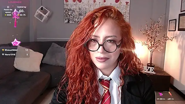 Snapshot of sahra_taylor_ chatting on 01-22-25, 05:49 sahra taylor online show from 01-22-25, 05:49