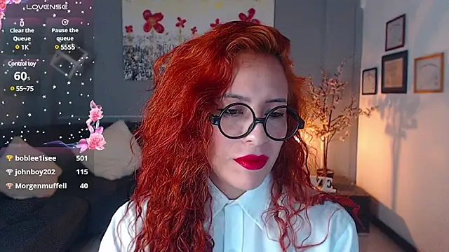 Snapshot of sahra_taylor_ chatting on 01-27-25, 08:28 sahra taylor online show from 01-27-25, 08:28