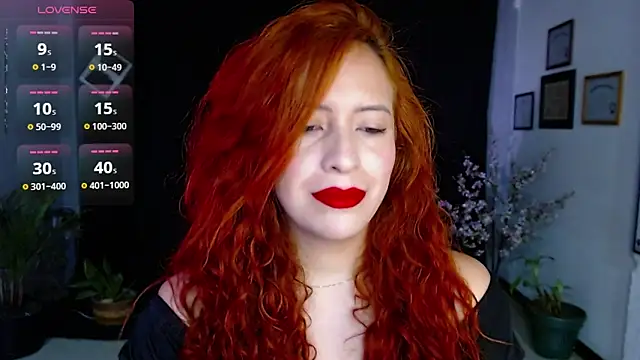 Snapshot of sahra_taylor_ chatting on 02-06-25, 02:15 sahra taylor online show from 02-06-25, 02:15
