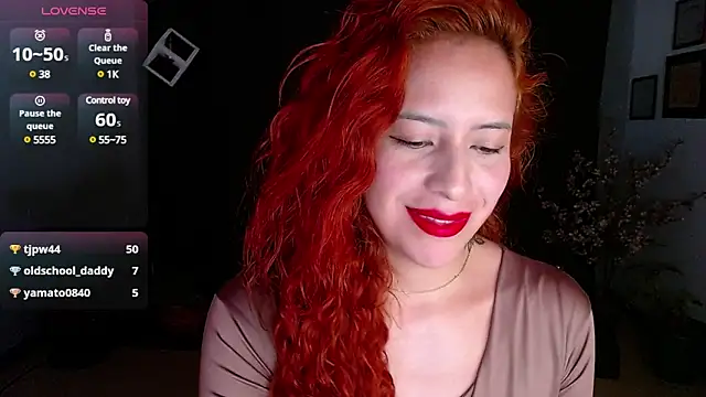 Snapshot of sahra_taylor_ chatting on 02-08-25, 05:39 sahra taylor online show from 02-08-25, 05:39