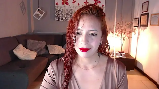 Snapshot of sahra_taylor_ chatting on 02-17-25, 05:43 sahra taylor online show from 02-17-25, 05:43