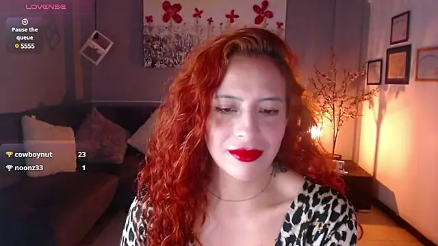 Snapshot of sahra_taylor_ chatting on 02-20-25, 05:07 sahra taylor online show from 02-20-25, 05:07