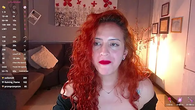 Snapshot of sahra_taylor_ chatting on 03-05-25, 08:32 sahra taylor online show from 03-05-25, 08:32